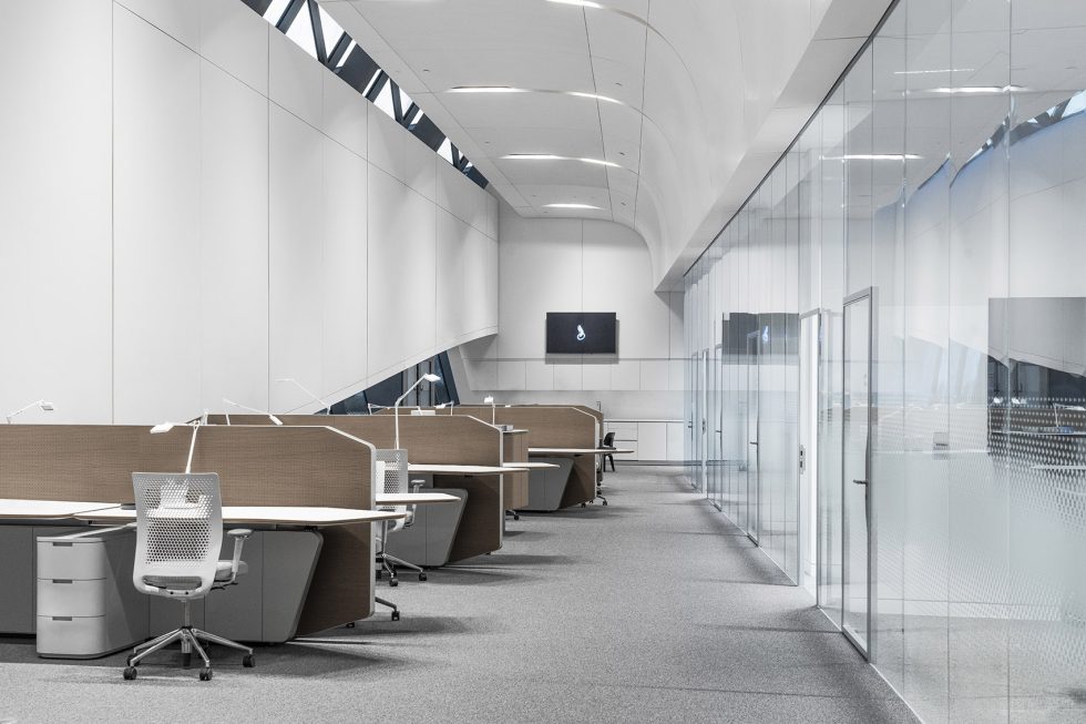 灰白色現(xiàn)代簡約風辦公室裝修設計淺灰色地毯 灰白色現(xiàn)代簡約風辦公室裝修設計淺灰色地毯