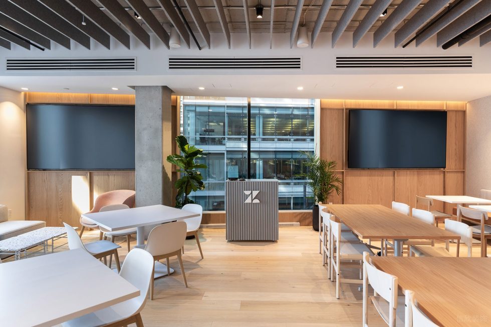 清新現(xiàn)代風(fēng)辦公室裝修設(shè)計原木色會客洽談室效果圖