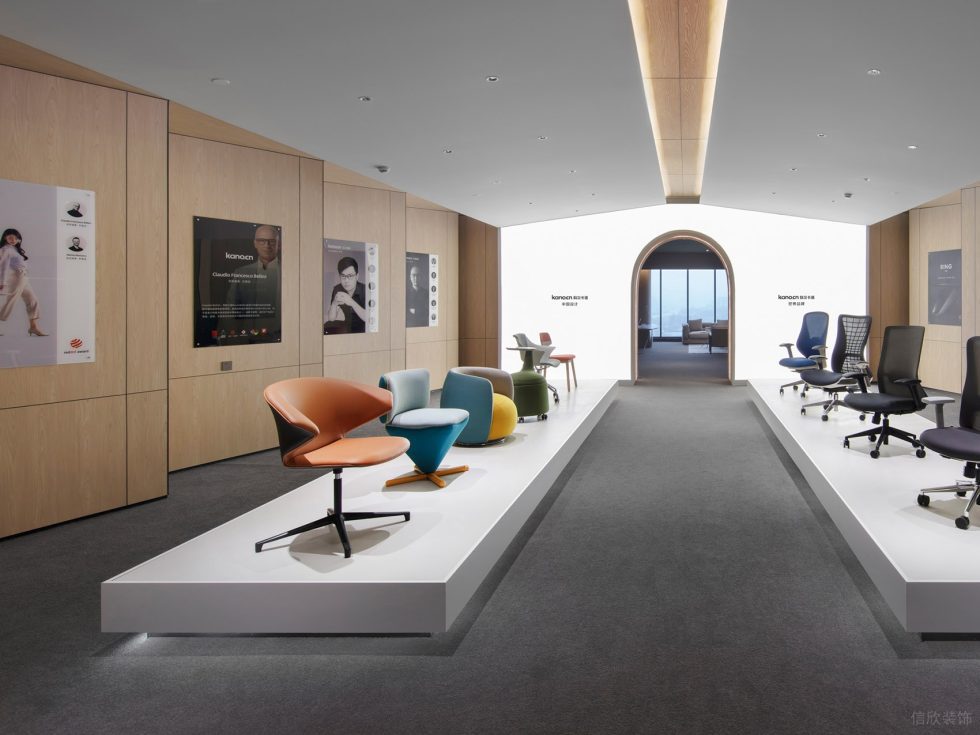 原木質(zhì)感灰色調(diào)現(xiàn)代簡約風(fēng)辦公室裝修設(shè)計原木色展廳