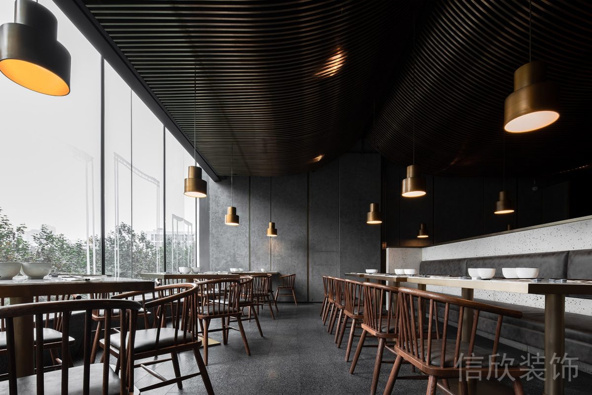 深圳福田香蜜湖面館臨窗餐區(qū)裝修設(shè)計