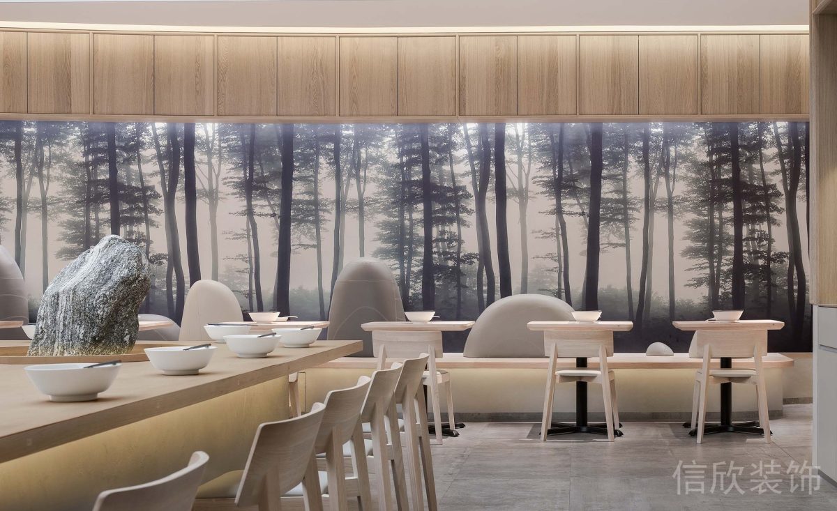 深圳羅湖萬象城開開面館墻面風景畫餐桌卡座裝修設(shè)計