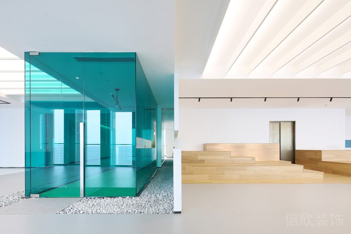 隔斷板過道巖石鋪地亞克力透板辦公室設(shè)計(jì)