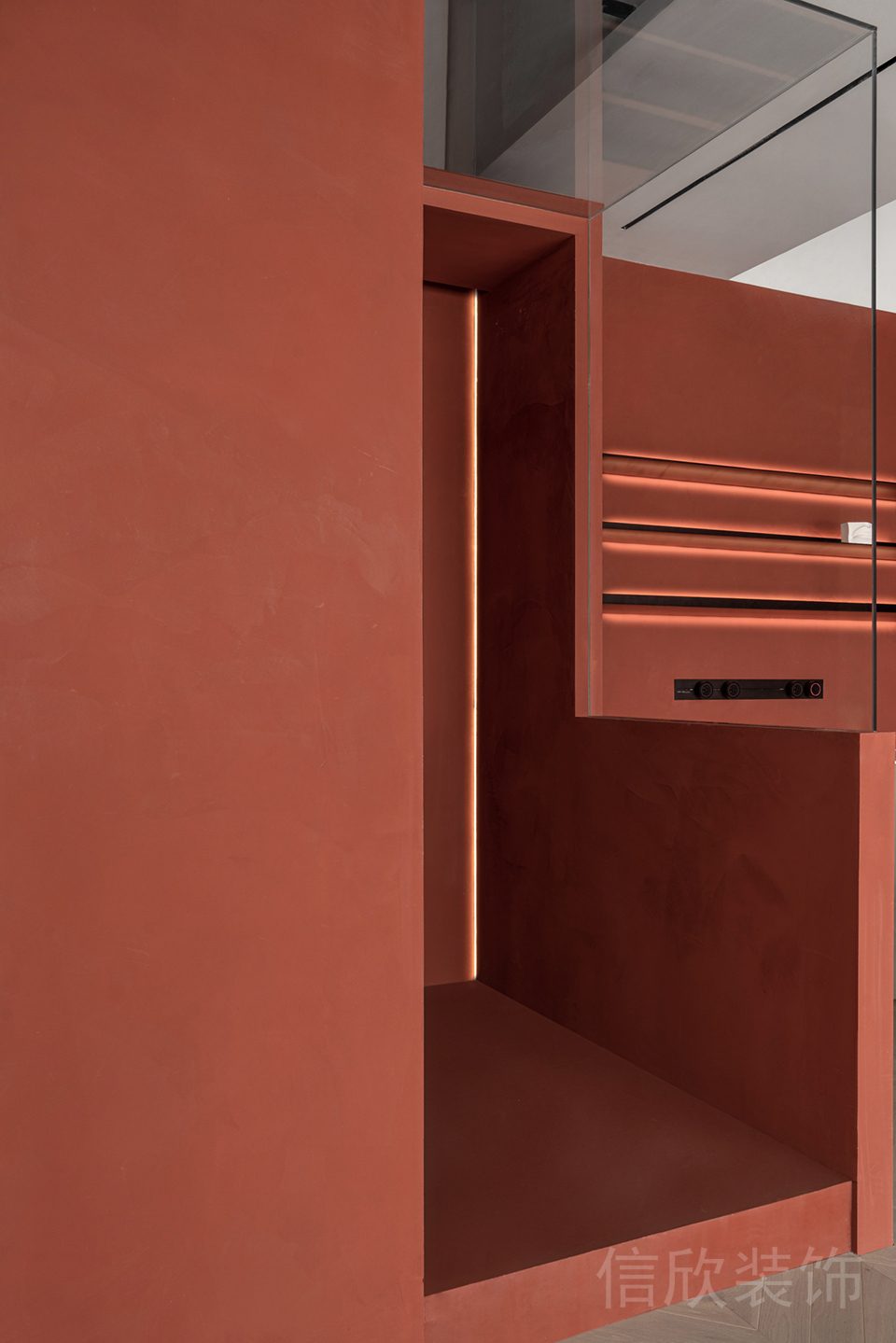 紅白色現(xiàn)代風辦公空間入口紅色墻面設(shè)計