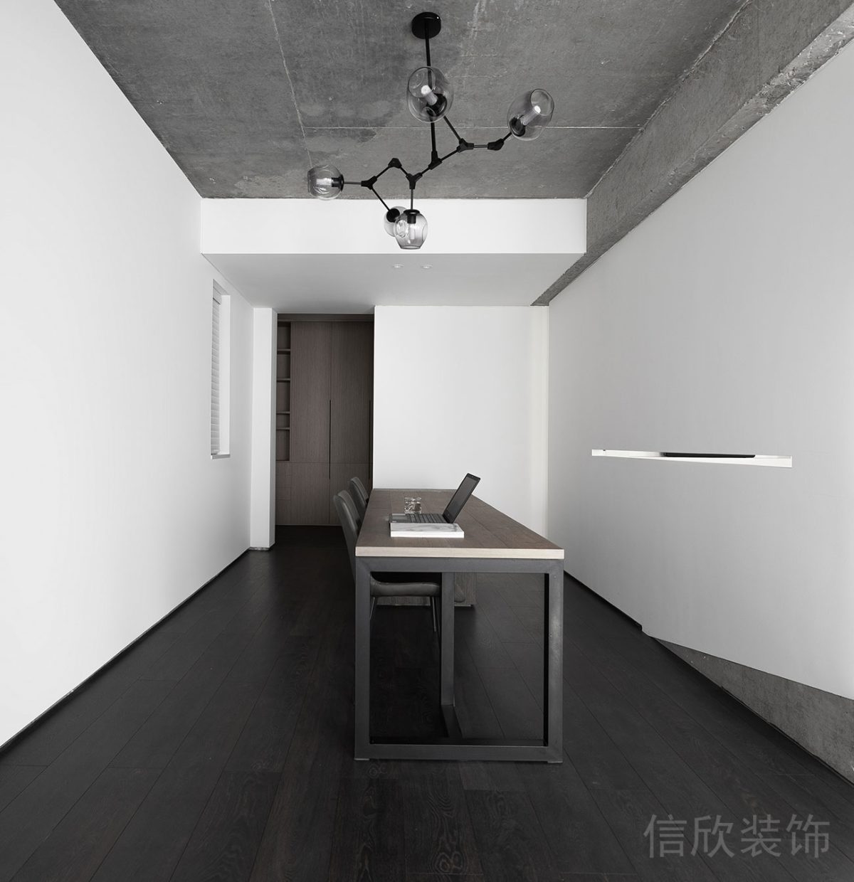 簡約現(xiàn)代風(fēng)辦公空間設(shè)計