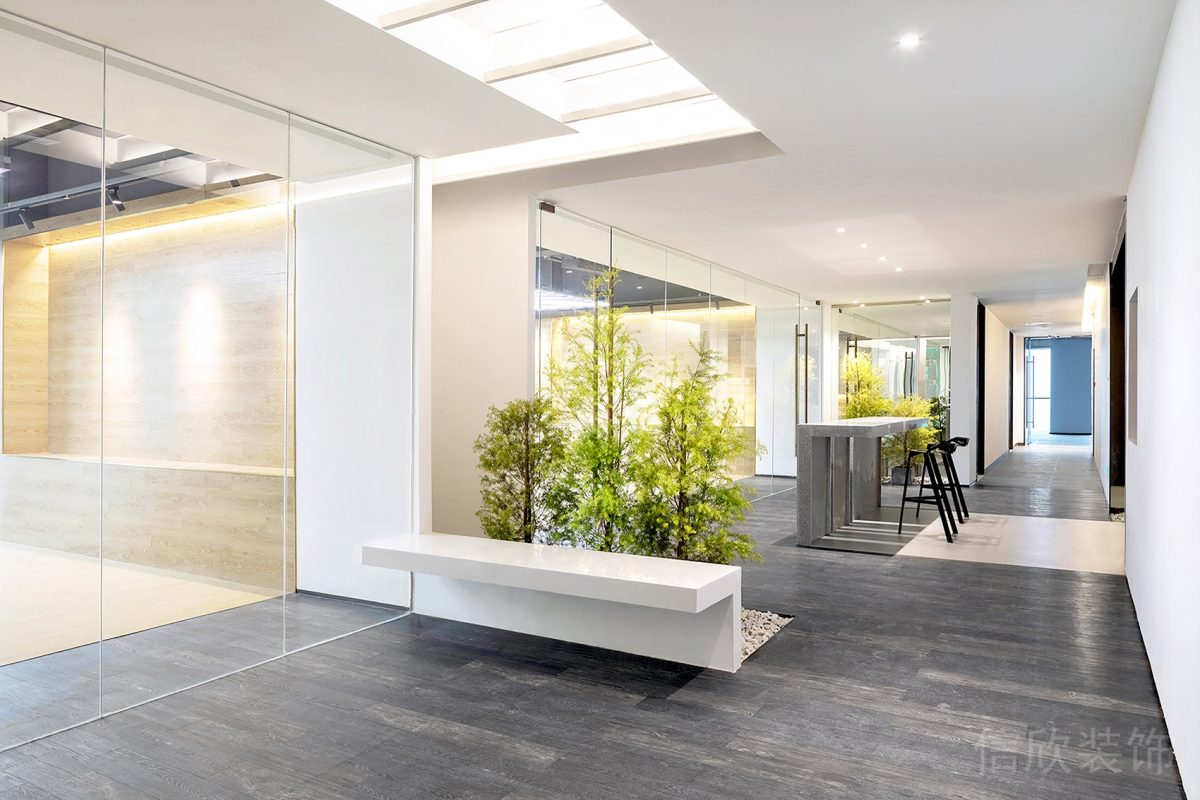 簡約自然系玻璃隔斷會議室過道區(qū)域設(shè)計(jì)