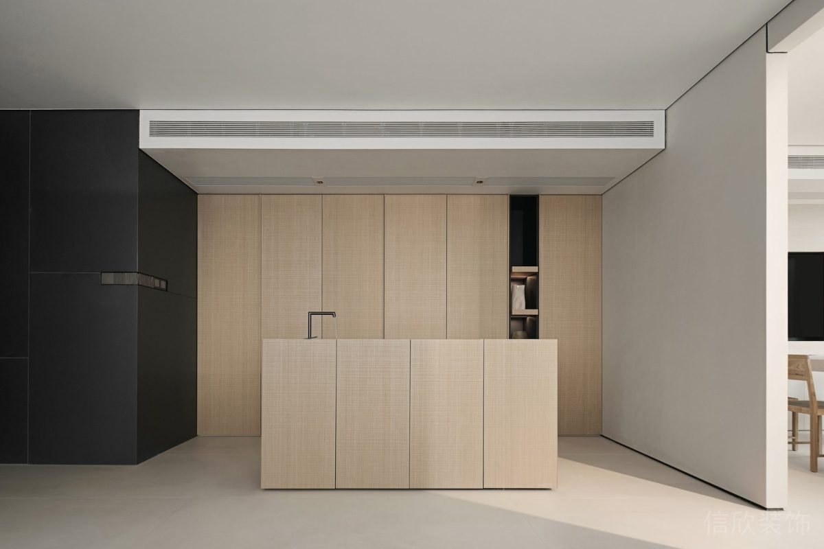 可推拉式柜子設(shè)計(jì)