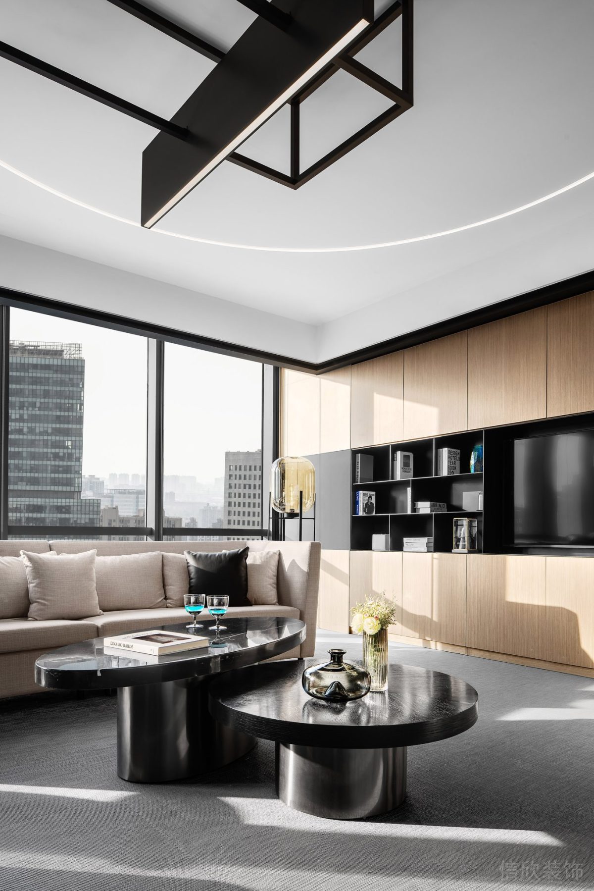 木飾面墻柜一體設(shè)計(jì)老板辦公室