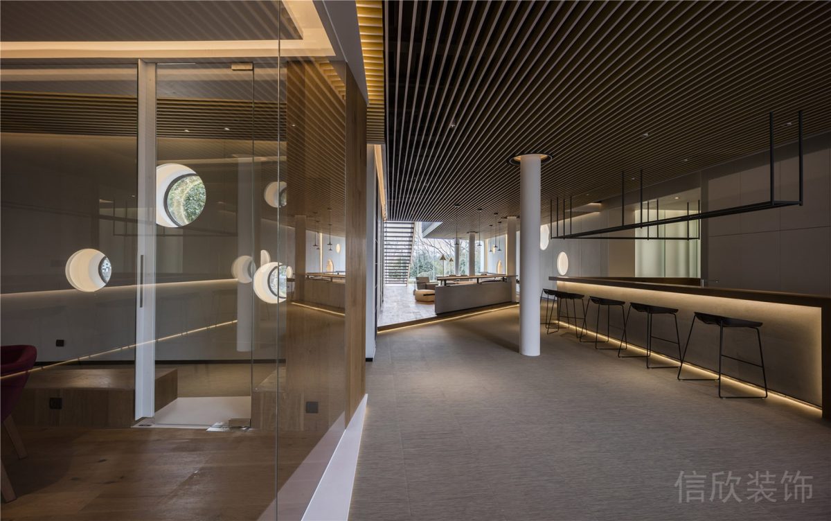 玻璃墻體隔板水吧臺(tái)過(guò)道走廊裝修效果圖