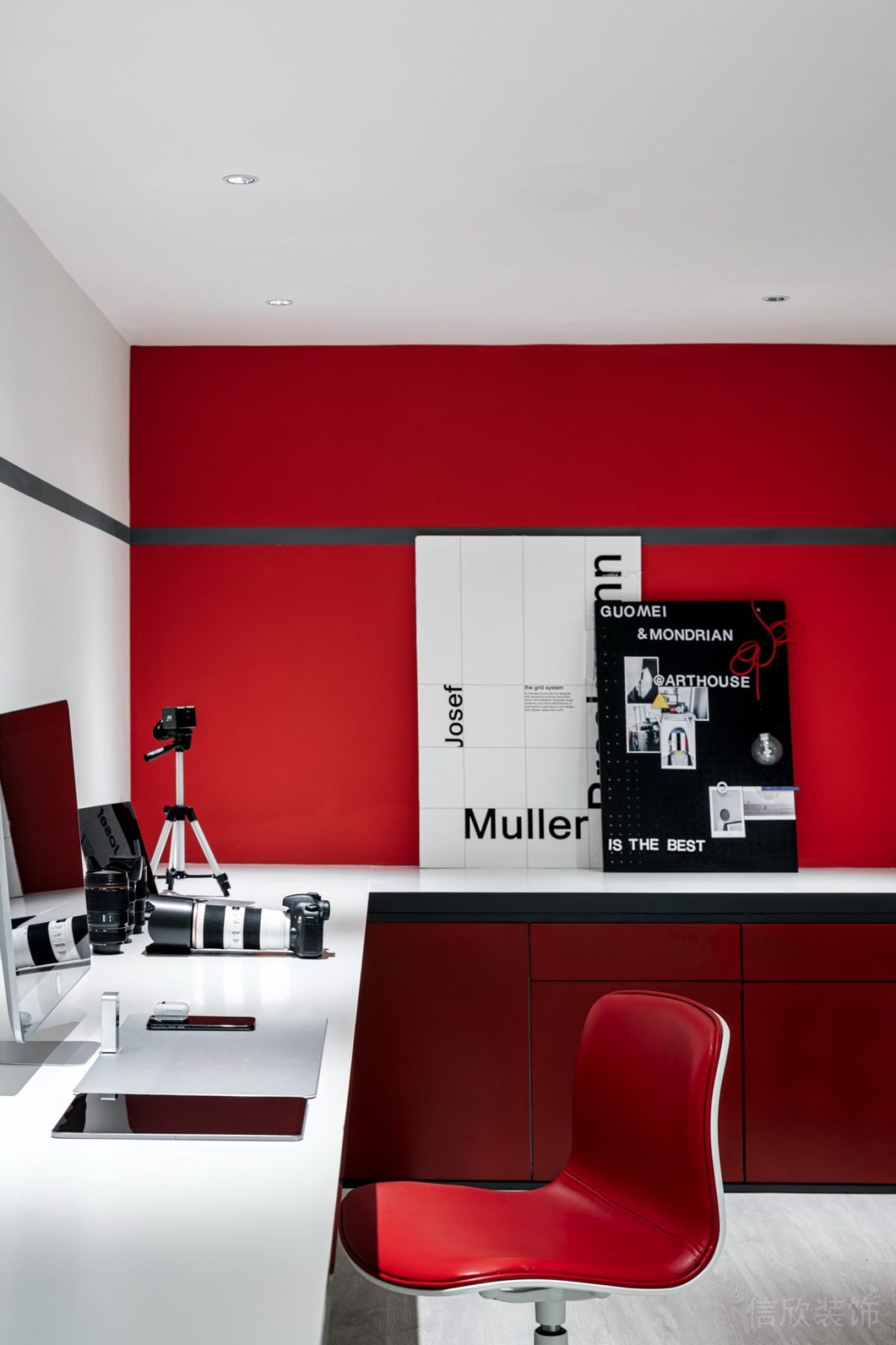 黑白極簡風(fēng)辦公空間辦公室裝修設(shè)計