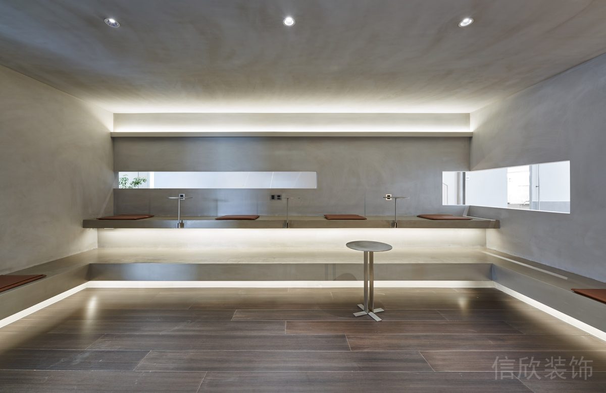 階梯式現(xiàn)代桌椅裝修休息區(qū)設(shè)計