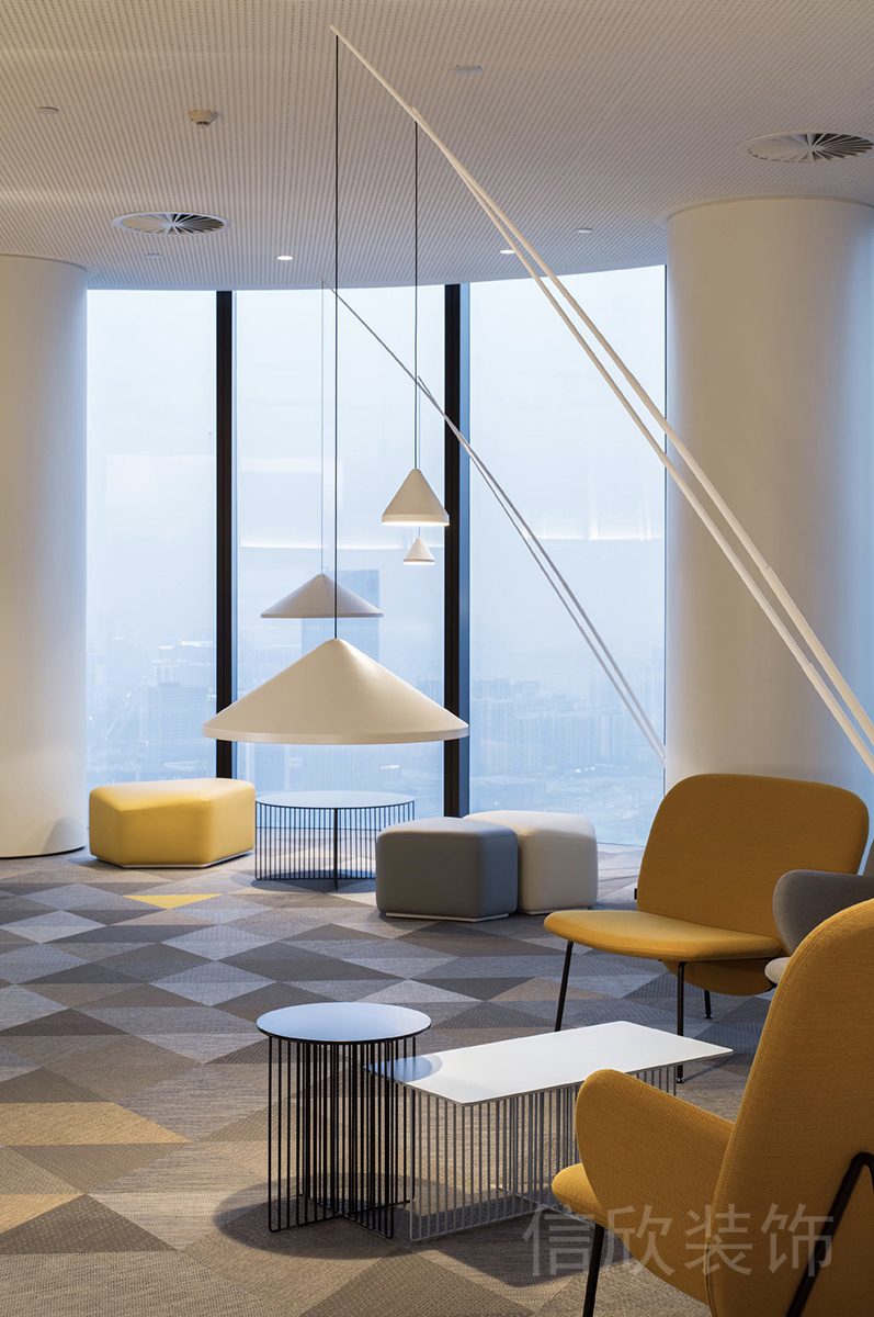 簡(jiǎn)約風(fēng)暖色調(diào)懸吊式吊燈休息室設(shè)計(jì)