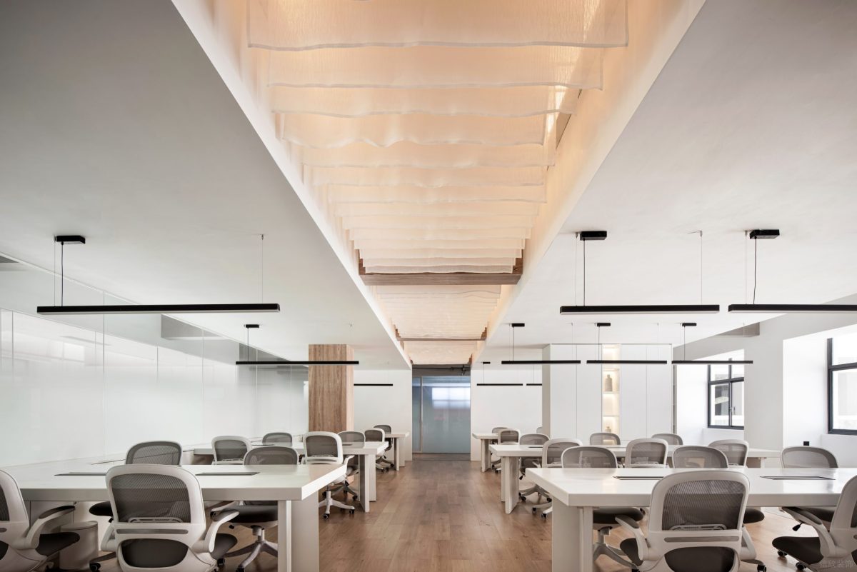 現(xiàn)代簡(jiǎn)約辦公空間開放辦公區(qū)裝修設(shè)計(jì)