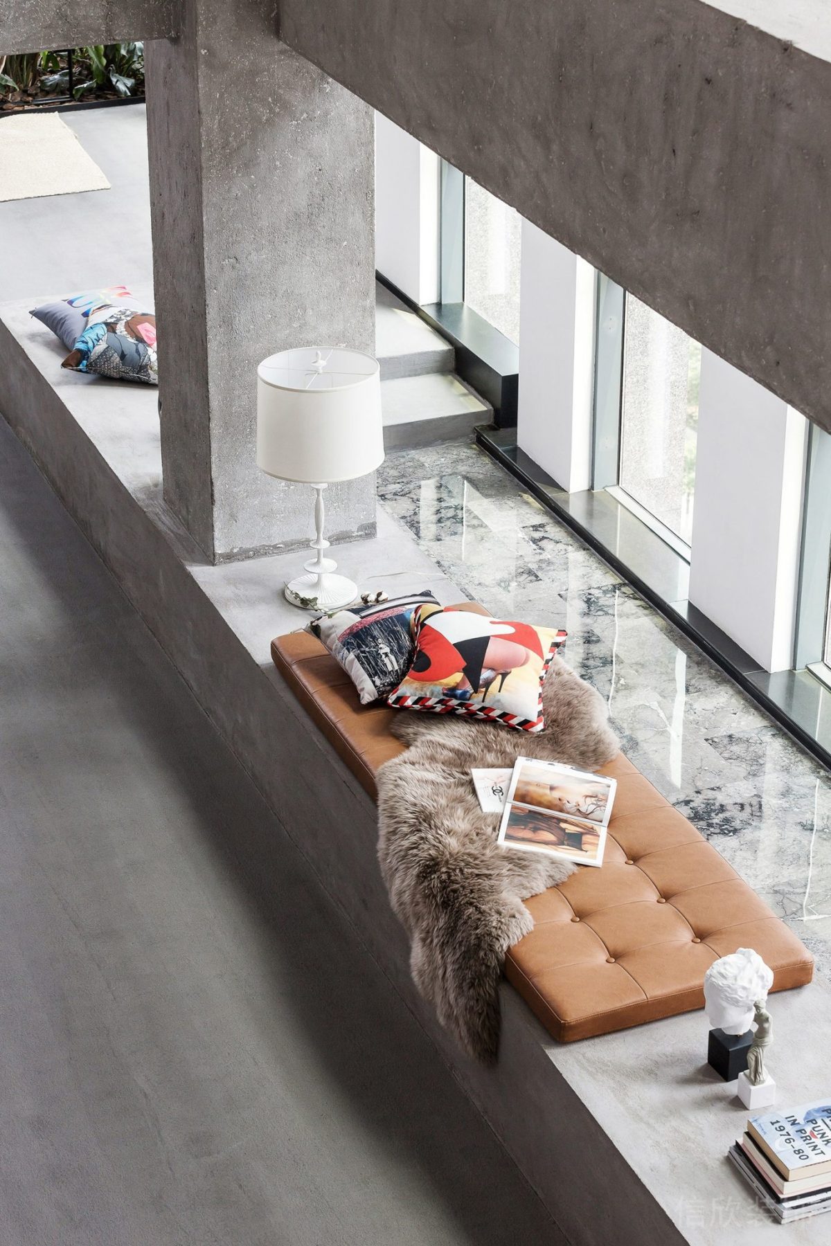 大理石裝修設(shè)計皮革坐墊裝修飄窗辦公室設(shè)計