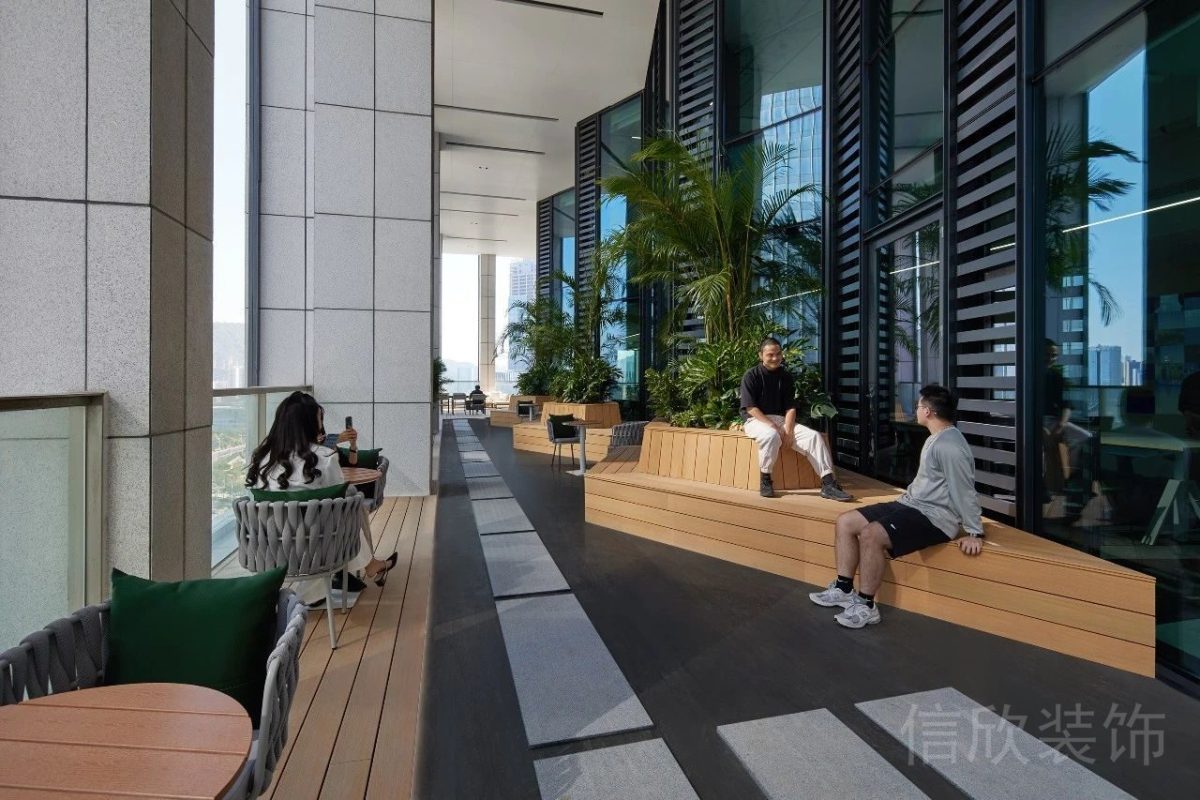 戶外·綠化休息區(qū)階梯式木飾面休息區(qū)裝修效果直線式過道設計圖