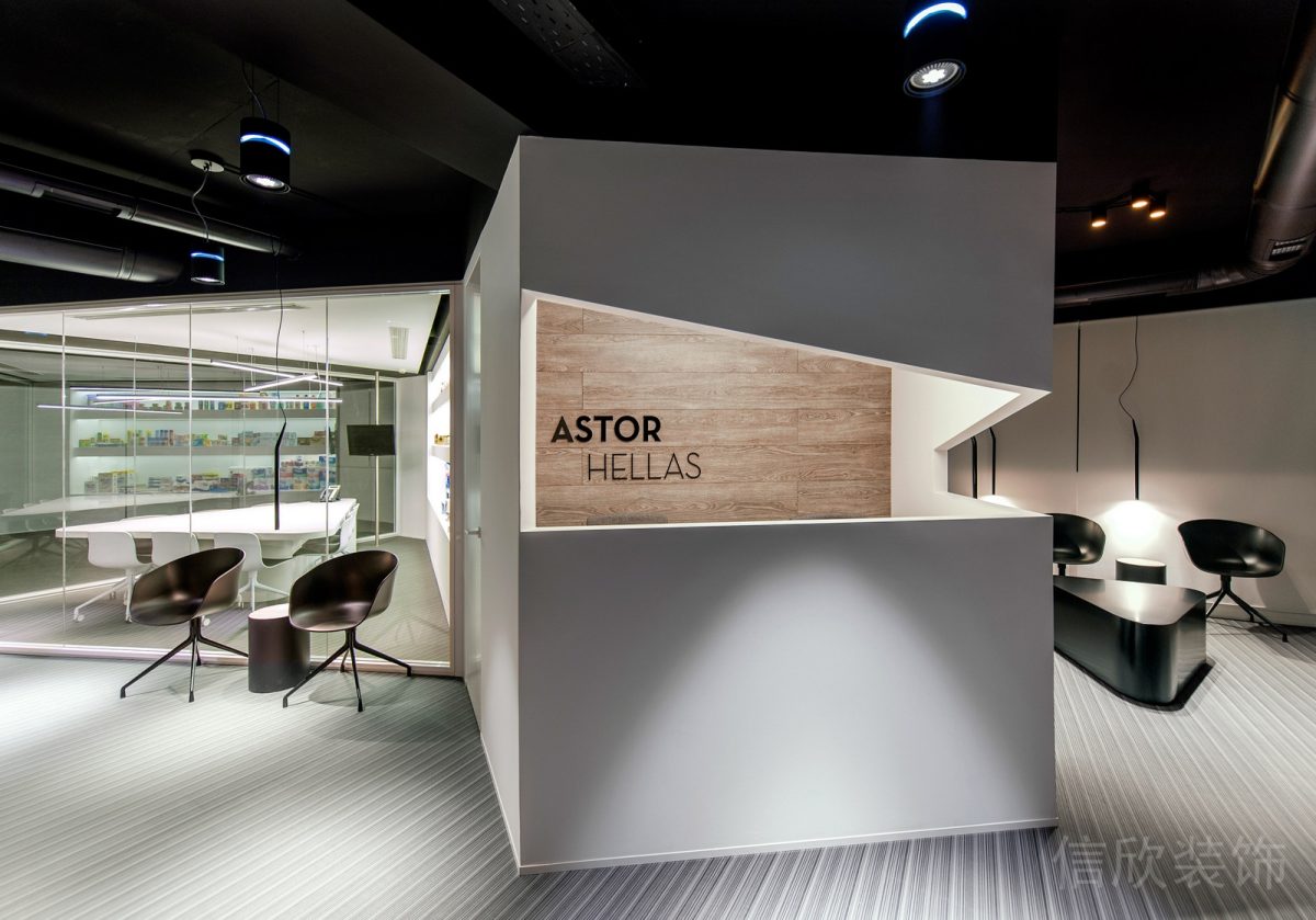 極簡(jiǎn)風(fēng)黑色調(diào)鋁合金座椅設(shè)計(jì)不規(guī)則鏤空式窗口裝修辦公室休息區(qū)效果圖