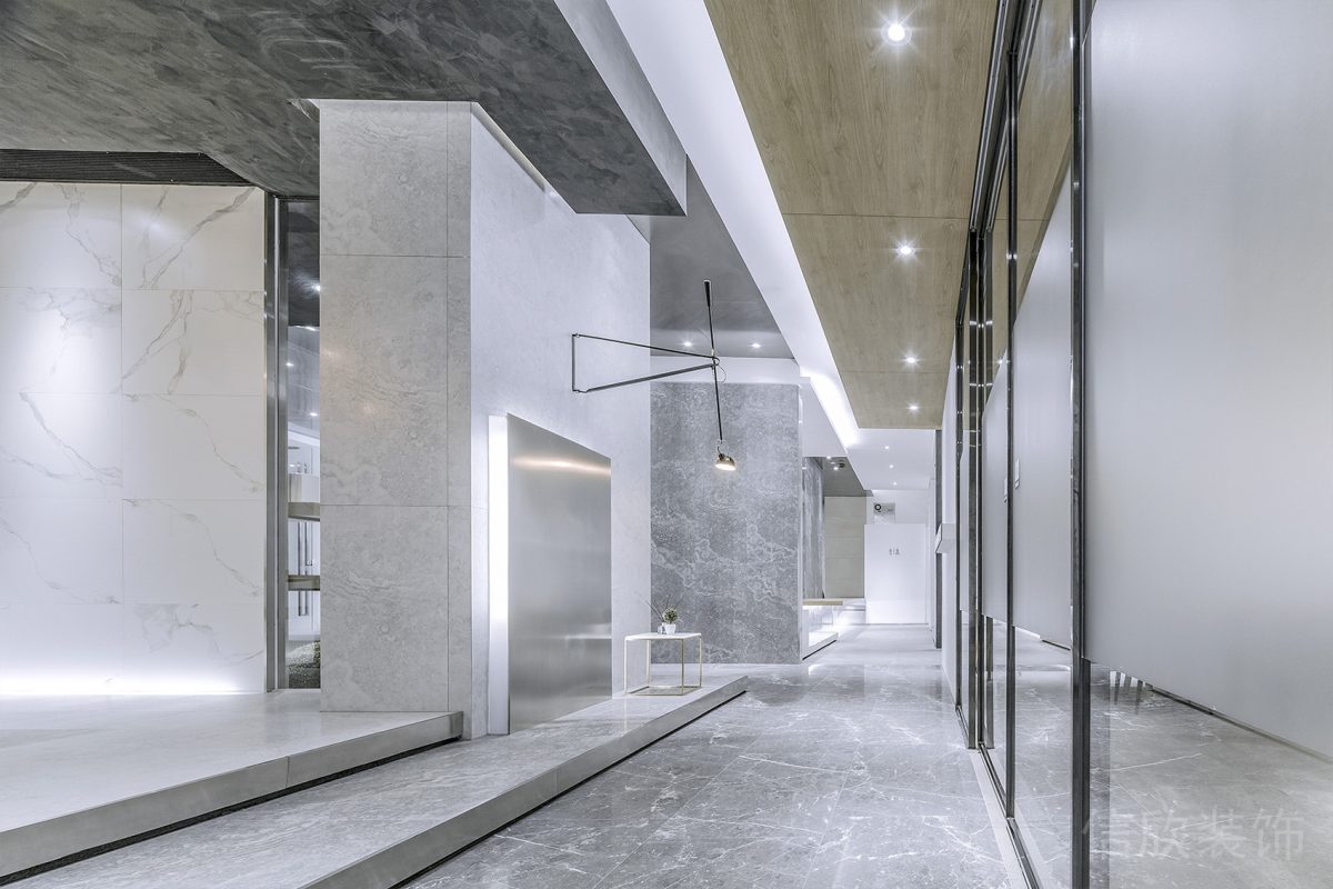 階梯式大理石地板鏡面金屬玻璃·墻體隔斷木質(zhì)天花效果圖辦公室