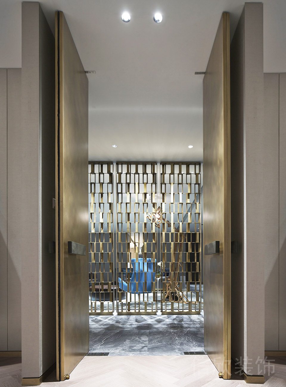 門(mén)飾設(shè)計(jì)金色效果通體裝修辦公室過(guò)道