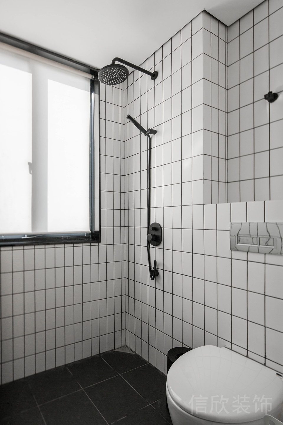 衛(wèi)浴裝修衛(wèi)生間效果圖黑白色調(diào)簡約辦公室設(shè)計
