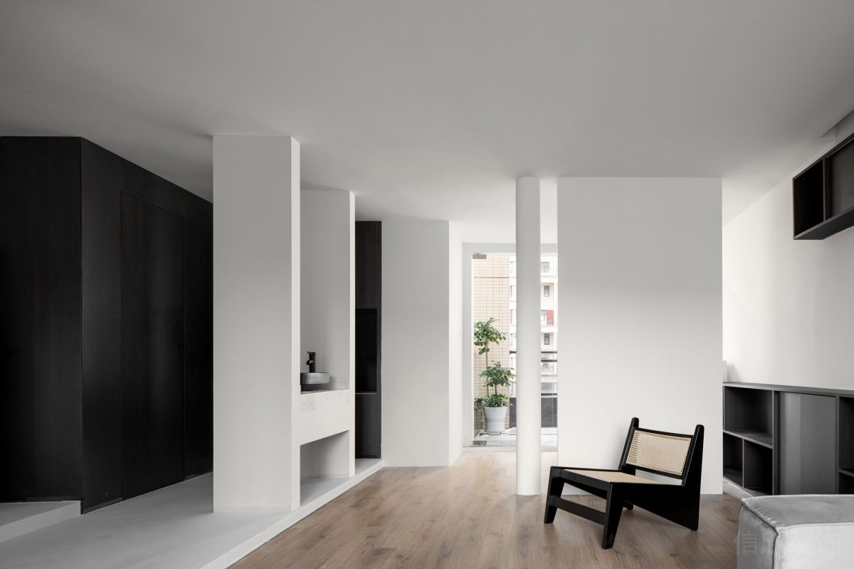 現(xiàn)代極簡(jiǎn)風(fēng)編制座椅白色墻體效果圖裝修木飾效果半墻茶水間裝修圖